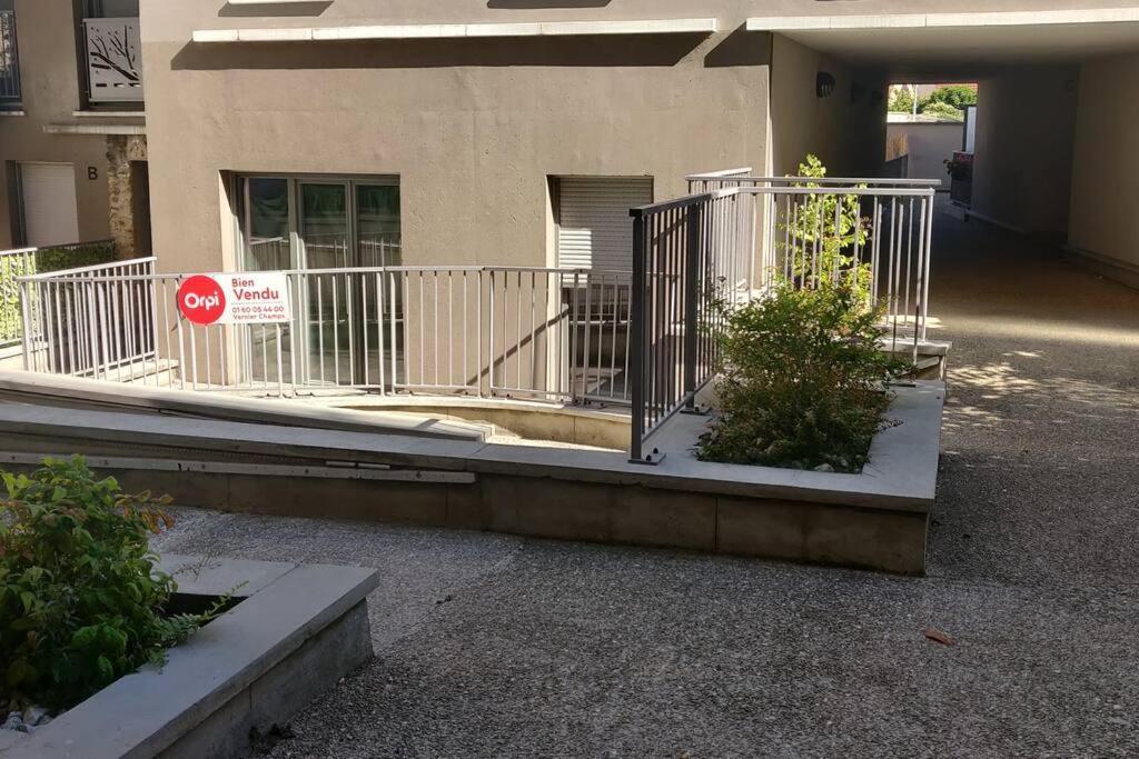 Cocon De Champs *Disney*Paris*Wifi* Exterior photo
